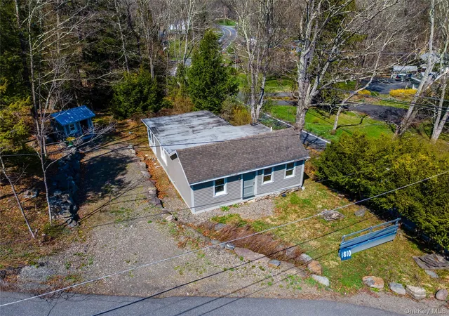 3rd image of 1810 Sawkill Park Rd, Kingston (town), NY 12401 | MLS# 945922