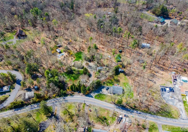 2nd image of 1812 1816 Sawkill Park Rd, Kingston (town), NY 12401 | MLS# 945925