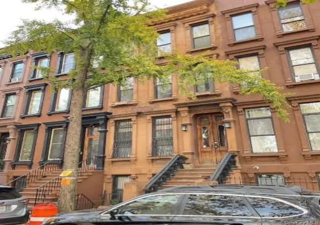 1st image of 158 W 130th St, New York, NY 10027 | MLS# 945938