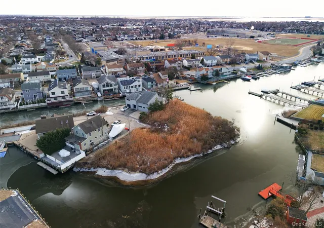 3rd image of 14 Island Plaza, Hempstead, NY 11710 | MLS# 946055