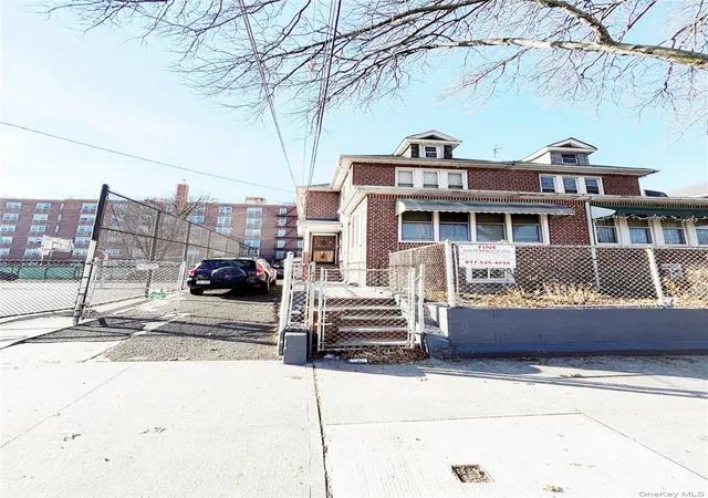 1st image of 715 Rosedale Ave, Bronx, NY 10473 | MLS# 946587