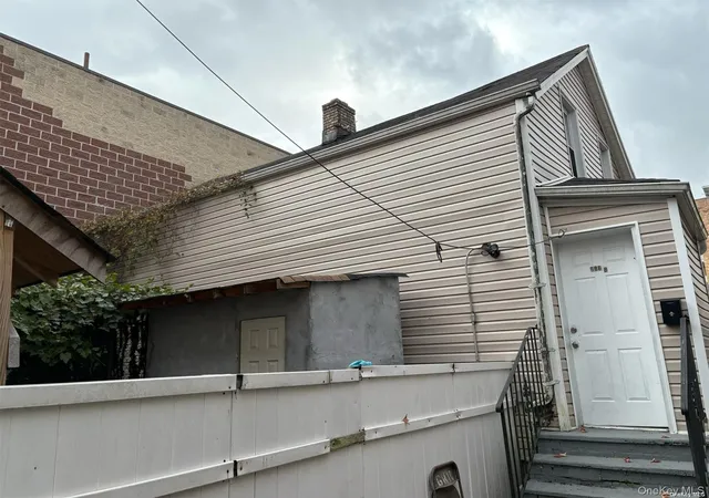 Photo 1 of Single family home for sale at 686 E 223rd Street #B, Bronx, NY 10466 | MLS# 946601 | Listing updated on 2025-12-30