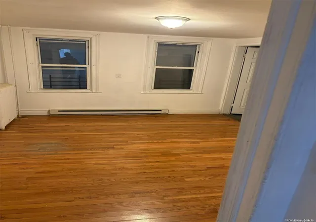 Photo 3 of Single family home for sale at 686 E 223rd Street #B, Bronx, NY 10466 | MLS# 946601 | Listing updated on 2025-12-30