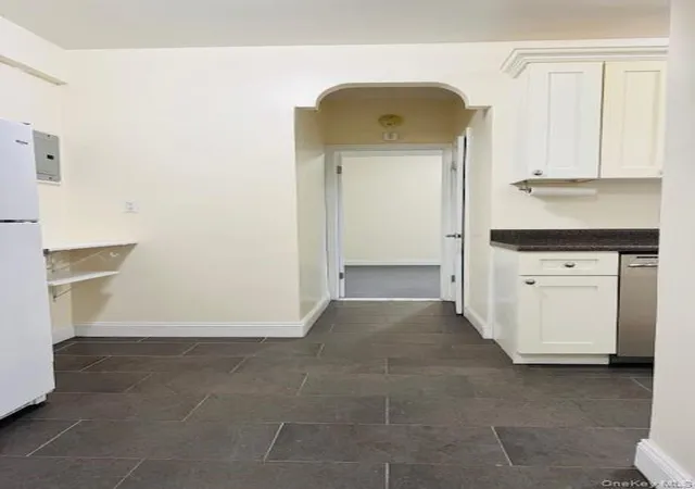 2nd image of 92 05 Whitney Ave #A27, Elmhurst, NY 11373 | MLS# 946748