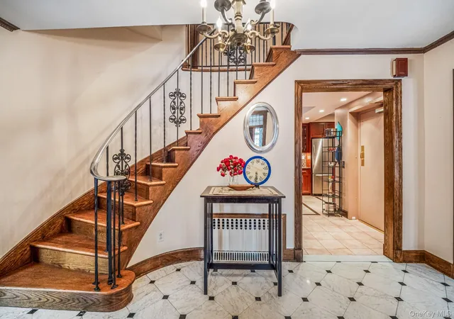 Photo 4 of Single family home for sale at 31 Puritan Ave, Forest Hills, NY 11375 | MLS# 947356 | Listing updated on 2026-10-13