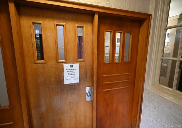 4th image of 43-10 48Th Ave, New York, NY 11377