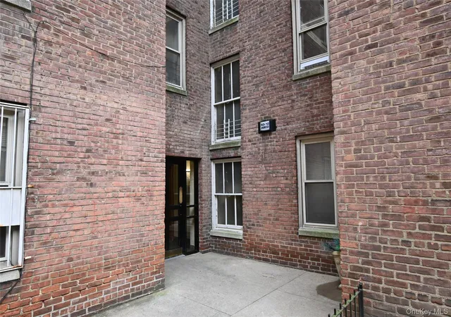 5th image of 43-10 48Th Ave, New York, NY 11377
