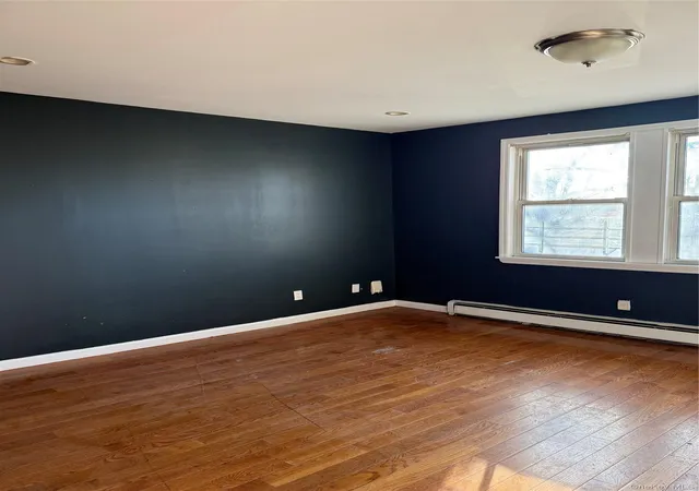 Listing Photo 4 - Condo for sale in building located at 11119 156th St, New York, NY 11433