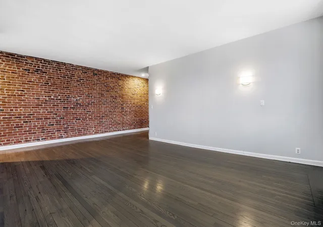 5th image of 11 Alden Rd #1M, Larchmont, NY 10538 | MLS# 947618