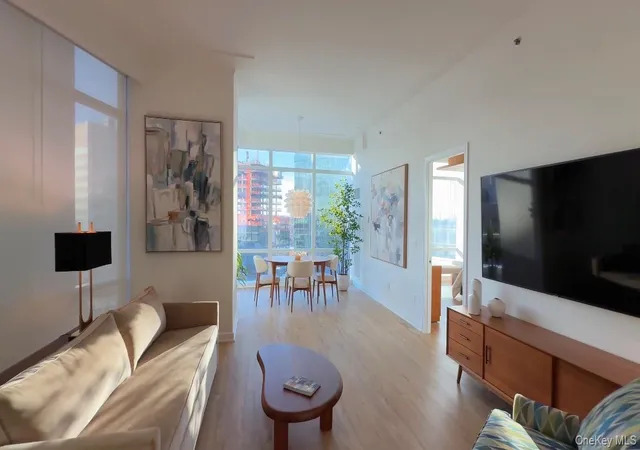 3rd image of 1 Renaissance Square #10A, White Plains, NY 10601 | MLS# 947672