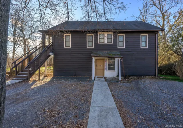 Photo 5 of Single family home for sale at 91 Scheller Park Rd, New Baltimore, NY 12192 | MLS# 947765 | Listing updated on 2026-07-17