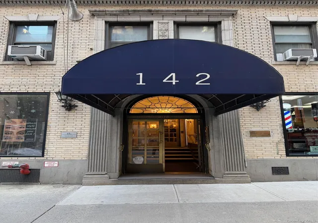 Photo 1 of Sale Pending at 142 E 49th Street #8A, New York, NY 10017 | MLS# 947818 | Listing updated on 2026-08-26