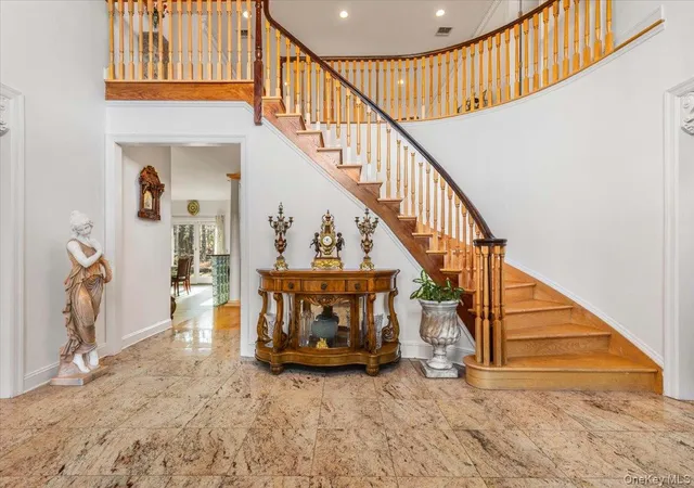 4th image of 3 Vandelay Ct, Scarsdale, NY 10583 | MLS# 947832