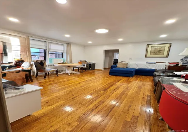 2nd image of 144 07 Sanford Avenue #6E, Flushing, NY 11355 | MLS# 948186