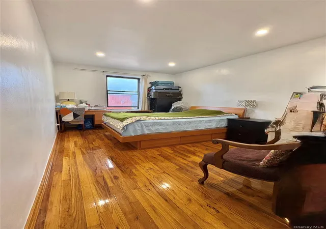 3rd image of 144-07 Sanford Ave, New York, NY 11355
