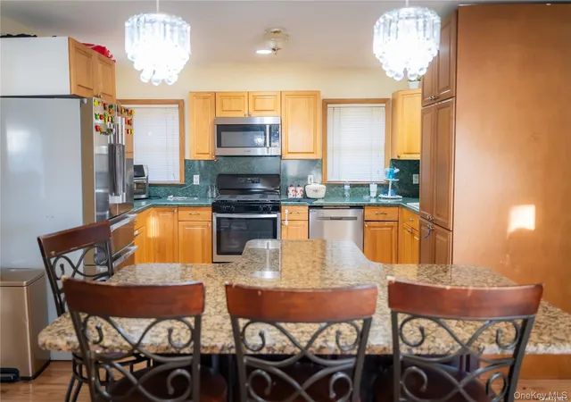 4th image of 129 Stewart St, Elmont, NY 11003 | MLS# 948585