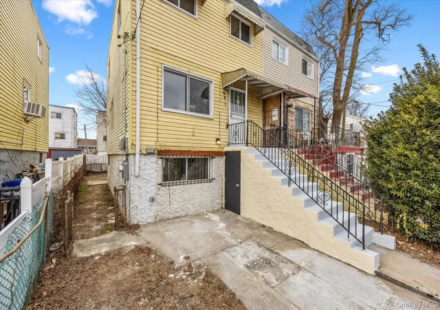 Photo 3 of Sale Pending at 641 Beach 65th St, Arverne, NY 11692 | MLS# 948642 | Listing updated on 2026-06-26