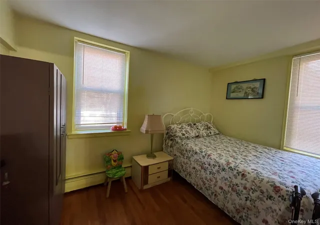 4th image of Colden Houses, New York, NY 11355