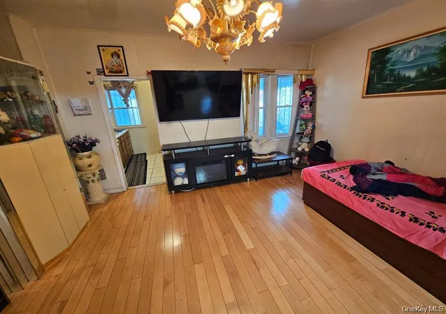 4th image of 13222 101St Ave, South Richmond Hill, NY 11419 | MLS# 949170