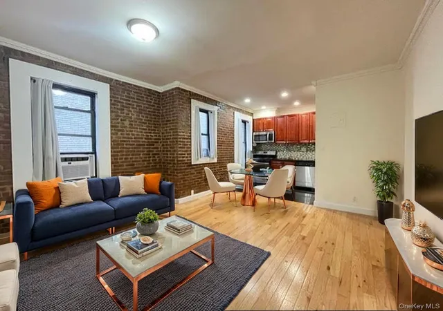 1st image of 21 06 35th St #3C, Astoria, NY 11105 | MLS# 949208