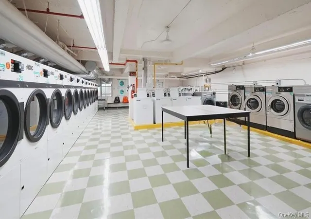 8th image of 142 05 Roosevelt Avenue #517, Flushing, NY 11354 | MLS# 949266