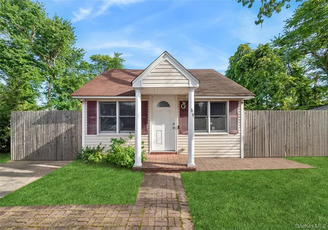 Photo 1 of Single family home for sale at 69 Locust Dr, Brookhaven, NY 11951 | MLS# 949364 | Listing updated on 2026-09-20