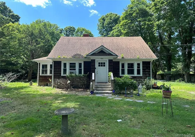 1st image of 466 Munsell Rd, East Patchogue, NY 11772 | MLS# 949385