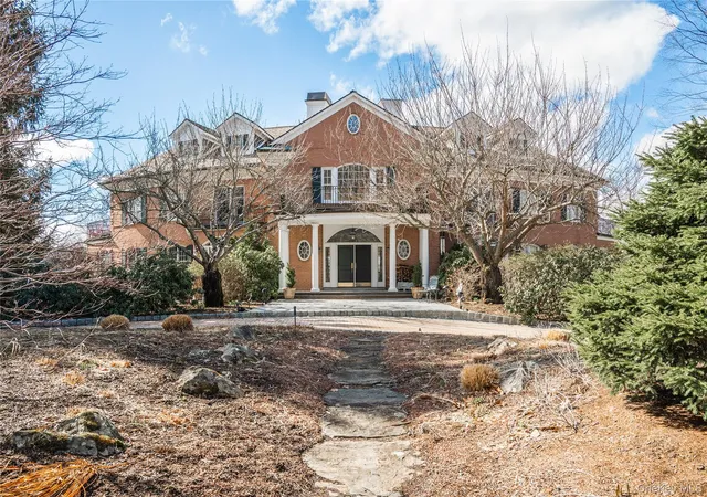 2nd image of 4 Springhouse Rd, Ramapo, NY 10974 | MLS# 949409