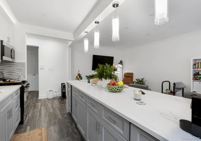 3rd image of 1950 80Th St, New York, NY 11370