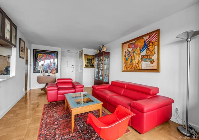 3rd image of 555 Kappock St #22C, Bronx, NY 10463 | MLS# 949425