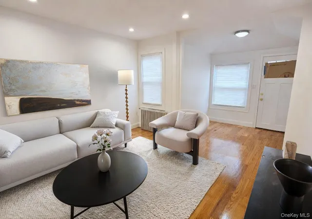4th image of 15302 Foch Blvd, Jamaica, NY 11434 | MLS# 949516