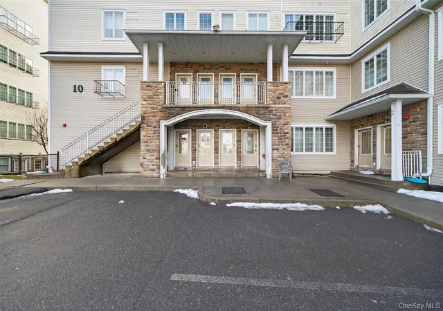 2nd image of 10 Lemberg Ct #401, Monroe, NY 10950 | MLS# 949540