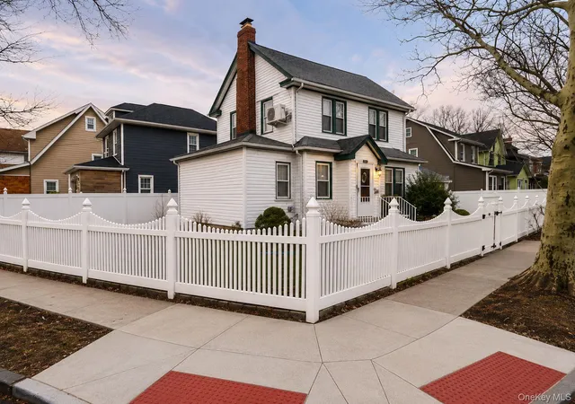 Photo 2 of Single family home for sale at 11202 Witthoff Ave, New York, NY 11429 | MLS# 949700 | Listing updated on 2026-08-03