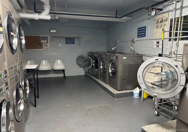 2nd image of 202-35 Foothill Ave #21 Foothill Ave, Hollis, NY 11423