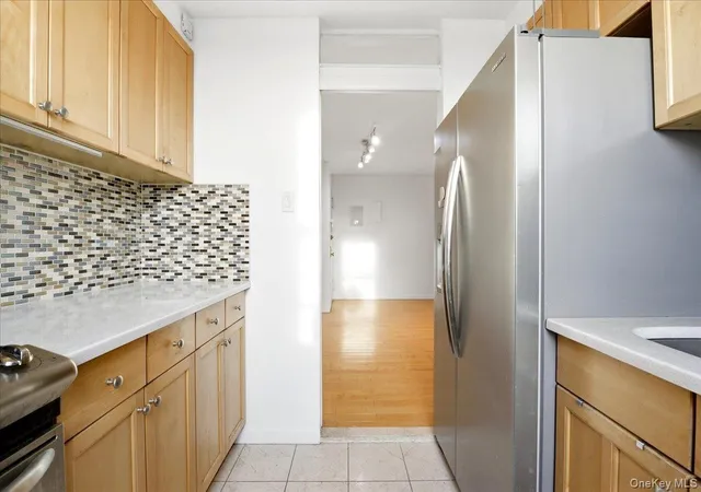 5th image of 118-17 Union Tpke #16G, Forest Hills, NY 11375 | MLS# 949905