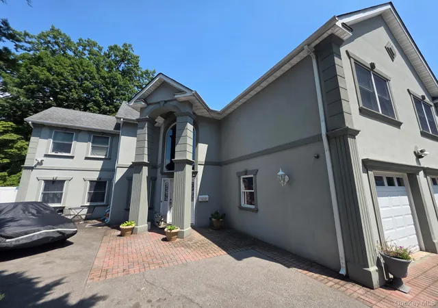 Photo 3 of Single family home for sale at 412 Coolidge St, Hempstead, NY 11552 | MLS# 950036 | Listing updated on 2026-08-12