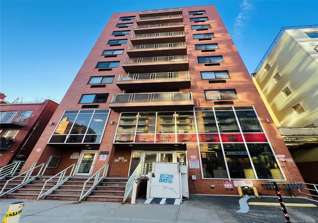 1st image of 3138 137Th St #5A, New York, NY 11354 | MLS# 950150