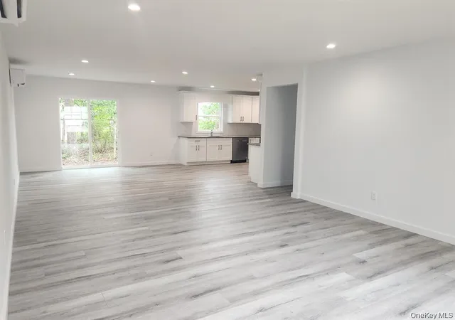 3rd image of 510 Neighborhood Rd, Shirley, NY 11967 | MLS# 950157