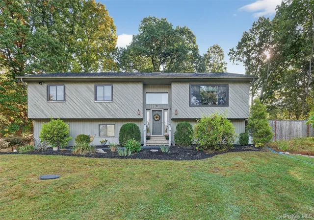 Photo 3 of Single family home for sale at 51 Dogwood Trl, La Grange, NY 12540 | MLS# 950451 | Listing updated on 2026-10-10