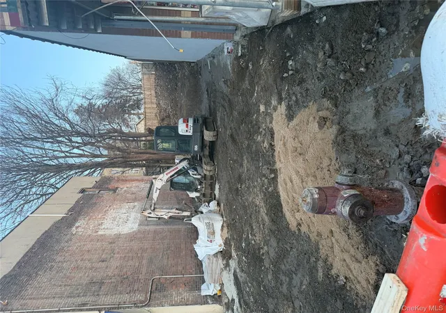2nd image of 4740 White Plains Rd, New York, NY 10470 | MLS# 950776