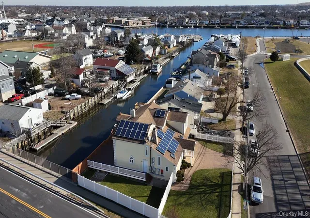 Single family home for sale at 3 Marjorie Ln, East Rockaway, NY 11518 | MLS# 950997 | Listing updated on 2026-07-01