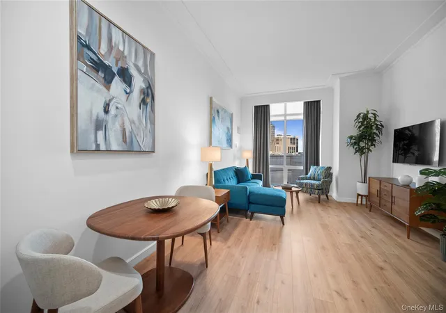 5th image of 1 Renaissance Square #10C, White Plains, NY 10601 | MLS# 951132