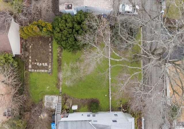 5th image of 13 Elm St, Greenvale, NY 11548 | MLS# 951216
