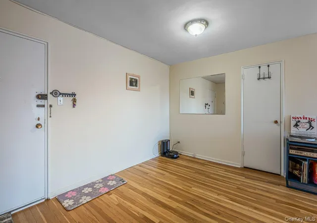 2nd image of 18 50 211 St #6B, Bayside, NY 11360 | MLS# 951238