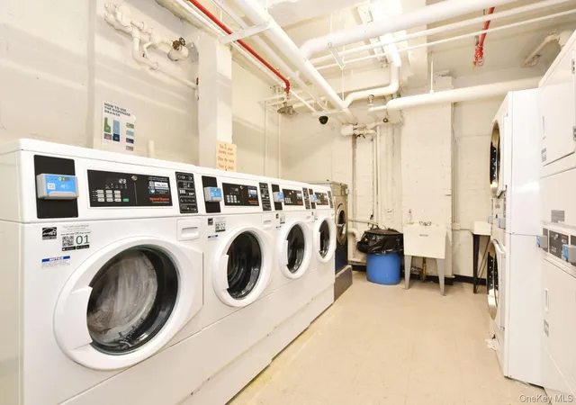13th image of 64 11 99 St #418, Rego Park, NY 11374 | MLS# 951266