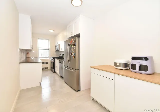 5th image of 64-11 99 St #418, Rego Park, NY 11374 | MLS# 951266