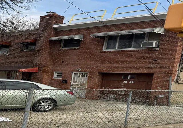 Photo 1 of Sale Pending at 3800 Bronxwood Ave, Bronx, NY 10469 | MLS# 951277 | Listing updated on 2026-07-15