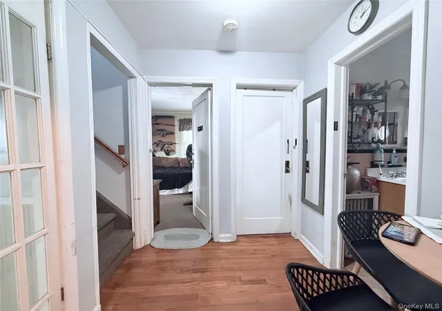 4th image of 272 Jefferson Ave, Hempstead, NY 11010 | MLS# 951337