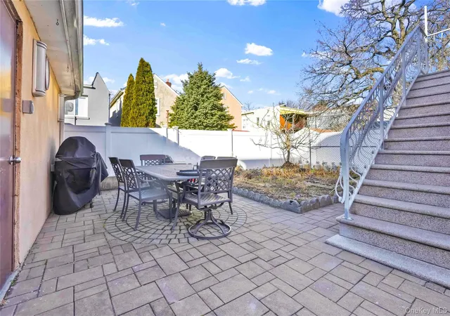 Listing Photo 5 - Condo for sale in building located at 2929 Morgan Ave, New York, NY 10469