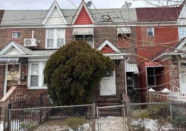 1st image of 13209 135th Ave, South Ozone Park, NY 11420 | MLS# 951486